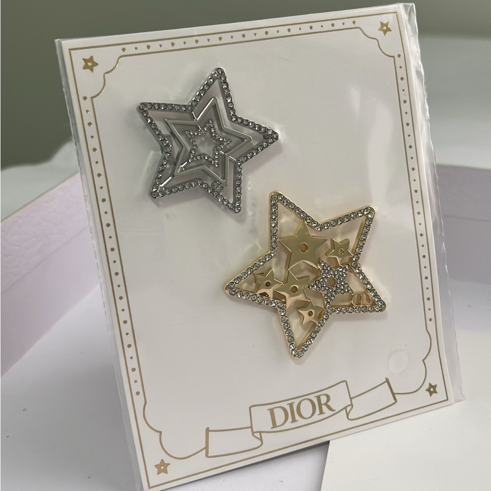 New and authentic Dior Silver and Gold Star Hair Clips
Limited edition. - Picture 7 of 9